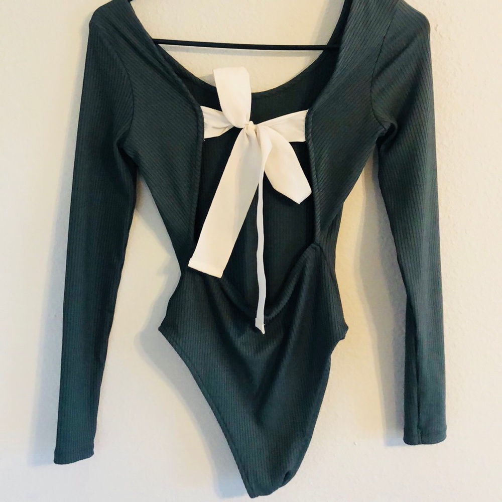 TOPSHOP Backless Bowtie Bodysuit